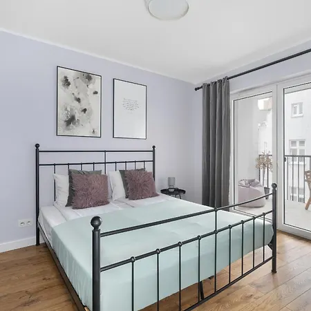 Elegant Apartment Poznan Jezyce Near Mtp By Noclegi Renters Exterior foto