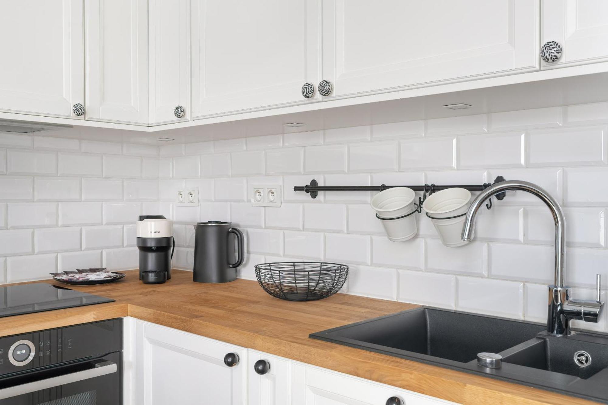 Apartament Elegant Jezyce Near Mtp By Renters *