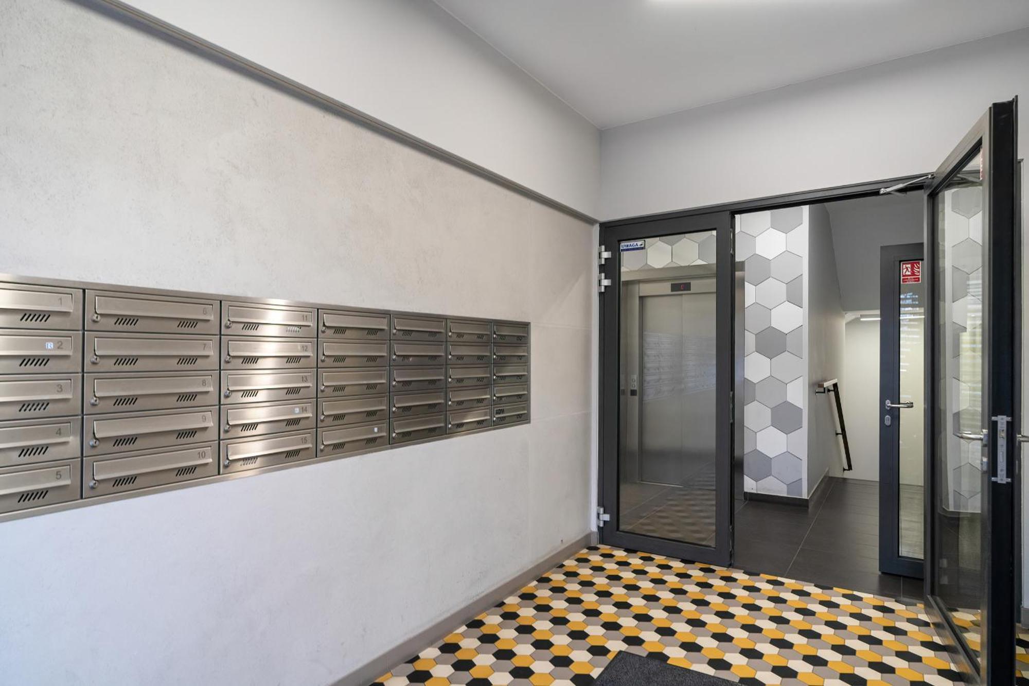 Elegant Jezyce Near Mtp By Renters